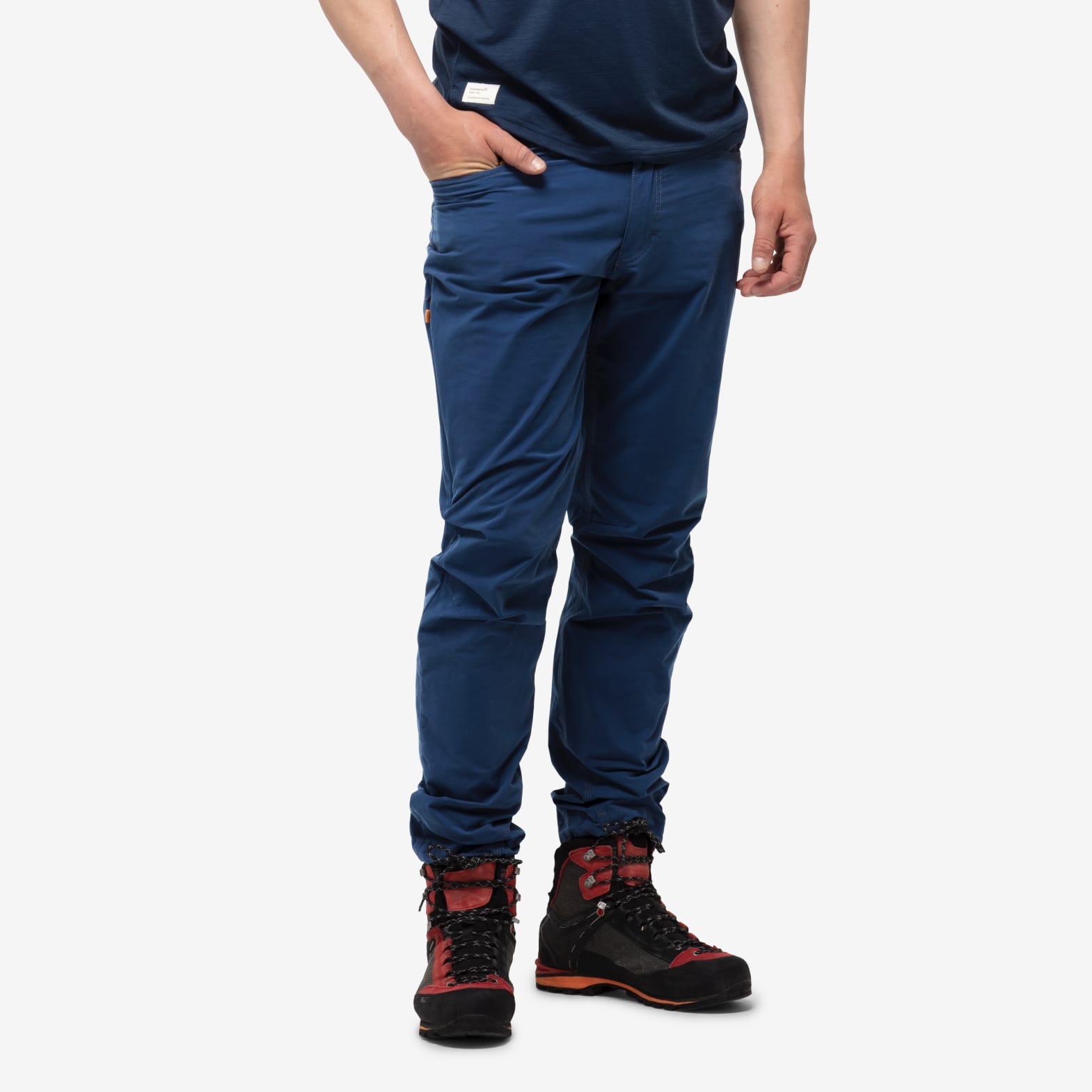 Buy Norrøna Svalbard Light Cotton Pants online at Sport Conrad